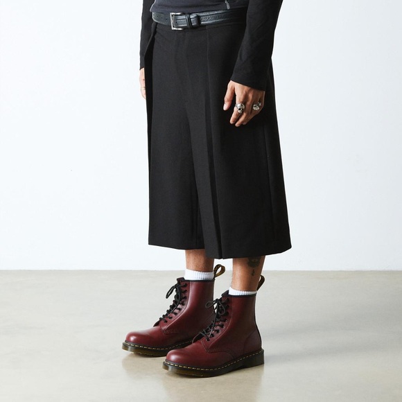 Dr. Martens Air Wair 1460 Smooth Leather Lace Up Boots Cherry Red Grunge Sz 7 - Picture 2 of 16